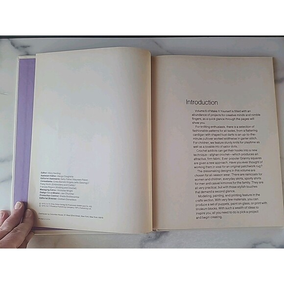 Make It Yourself The Complete Step-by-Step Library Of Needlework And Crafts... - Picture 4 of 10